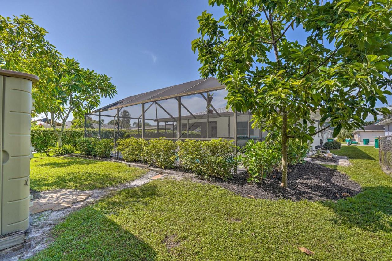 Naples Oasis With Screened Pool, Bike To Beach! Экстерьер фото